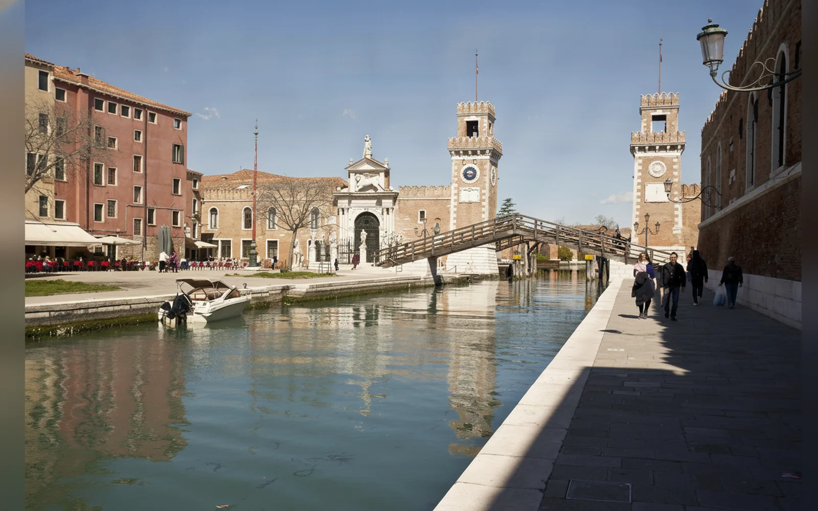 Esterni di Cà dell'Ambasciatore, Venezia (Veneto) (foto 10)