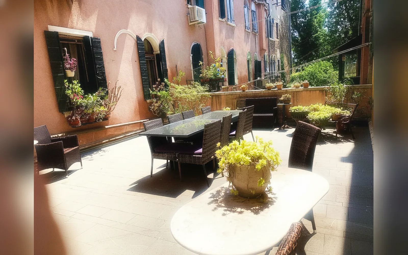 Esterni di Cà dell'Ambasciatore, Venezia (Veneto) (foto 4)