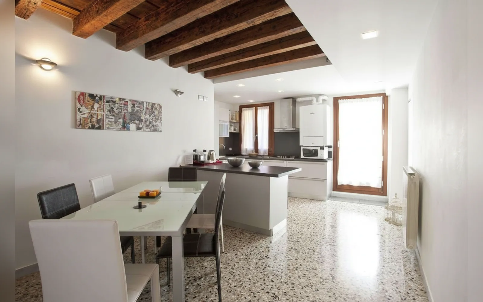 Camera con bagno privato — Cà dell'Ambasciatore, Venezia (Veneto) (foto 66)